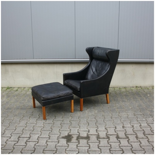 Mogensen Wing Chair 2204 + ottoman
